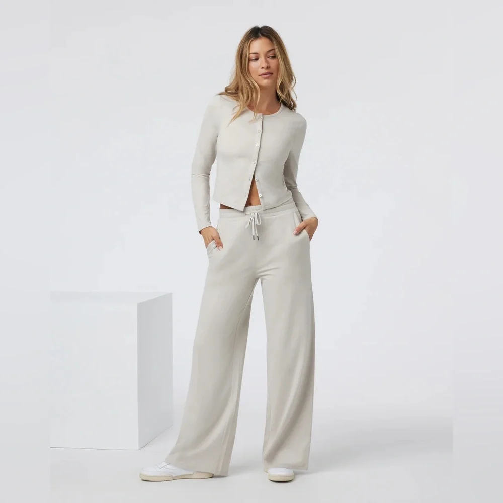 Vuori Women's DreamKnit™ Pants Halo Essential Wideleg Ectu Heather - Picture 2 of 4